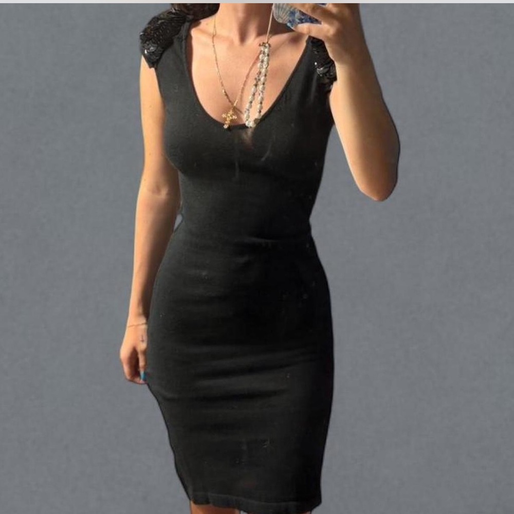 Romeo & Juliet Couture Black Midi Dress